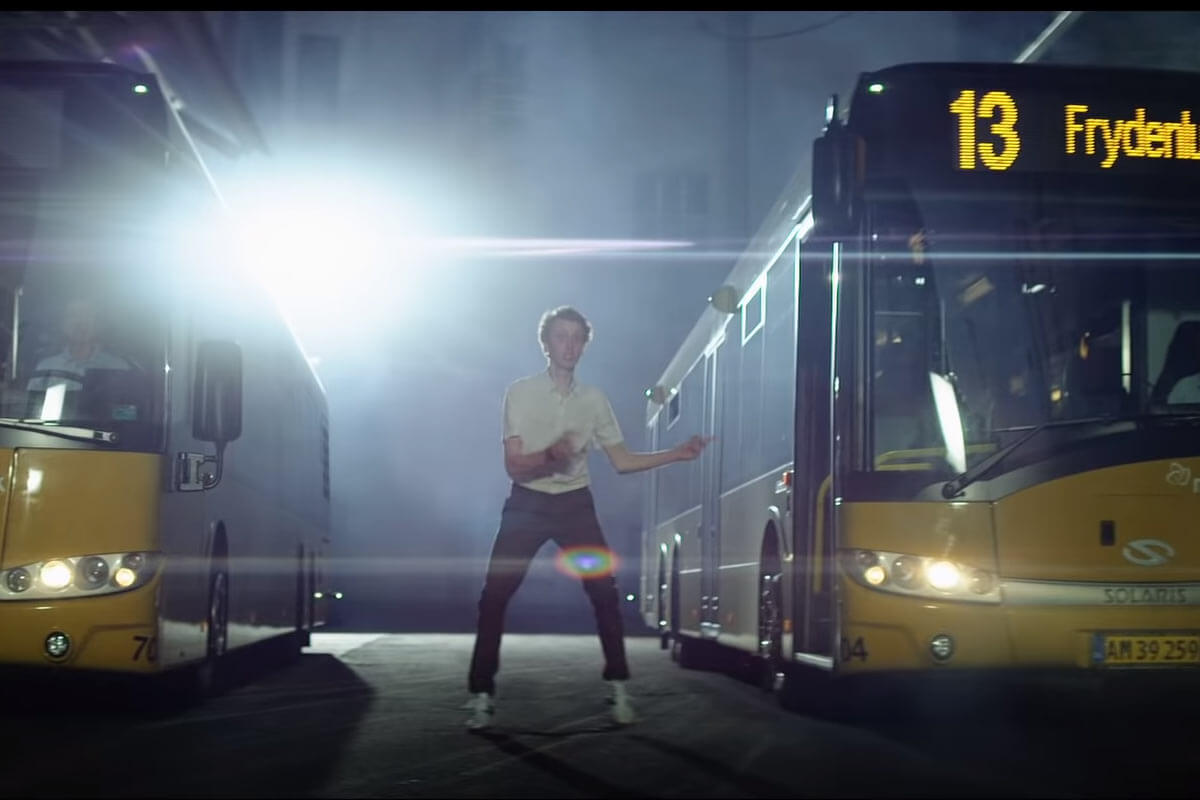 Midtrffick-Ad-The-Bus-1